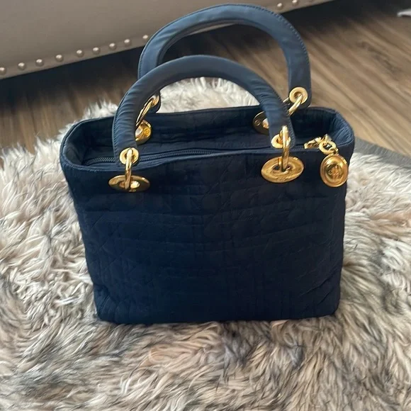 Authentic Christian Dior Lady Dior Handbag - Picture 3 of 10